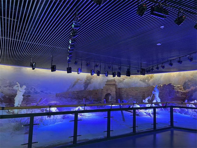 SEEMILEйũ·ݽкɫ