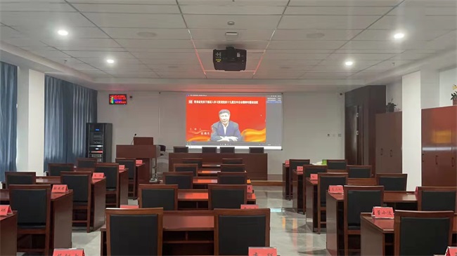 ѧͶӰôຣʡίУ