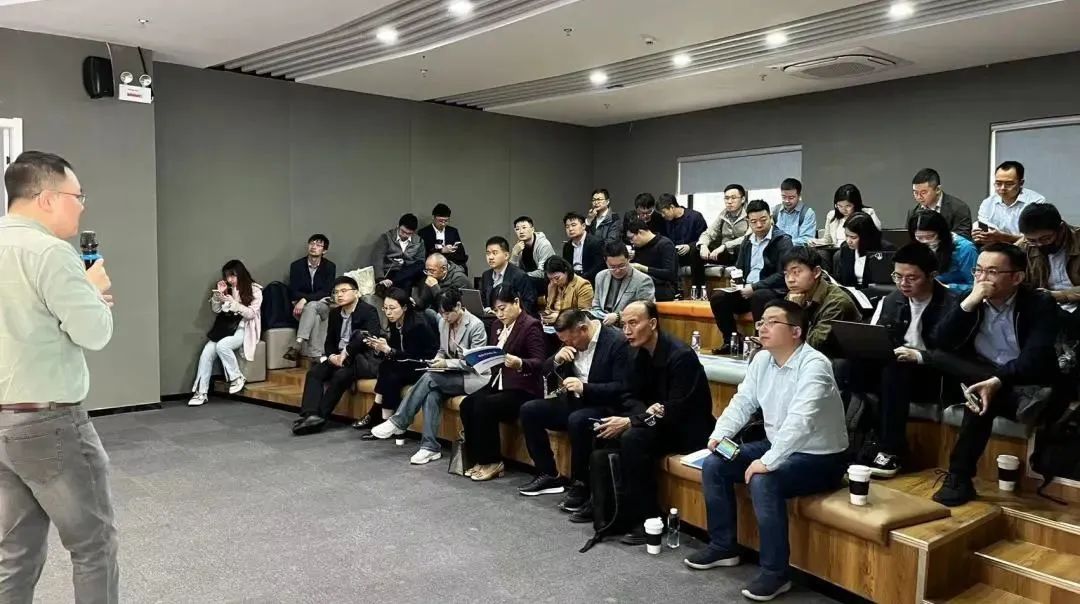 ߷ü磡ƼڽҵԲٰ죡